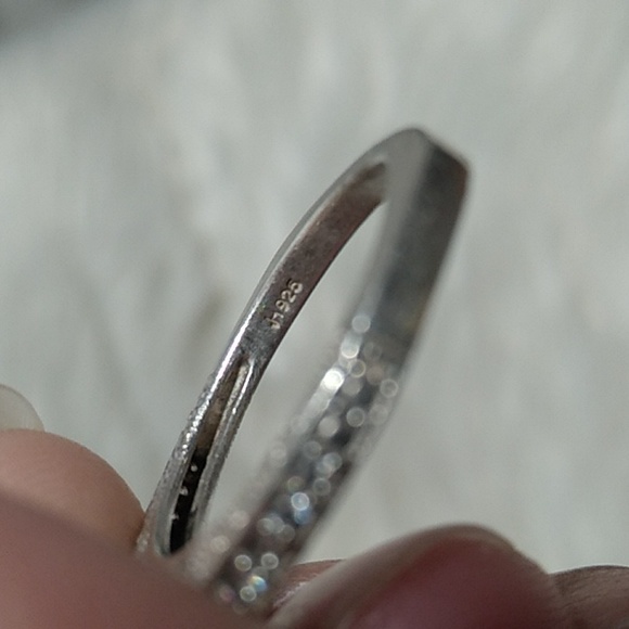 FINAL SALE! Stunning Sterling Silver 925 Cz Ring 💍 Size 7 - Picture 8 of 14